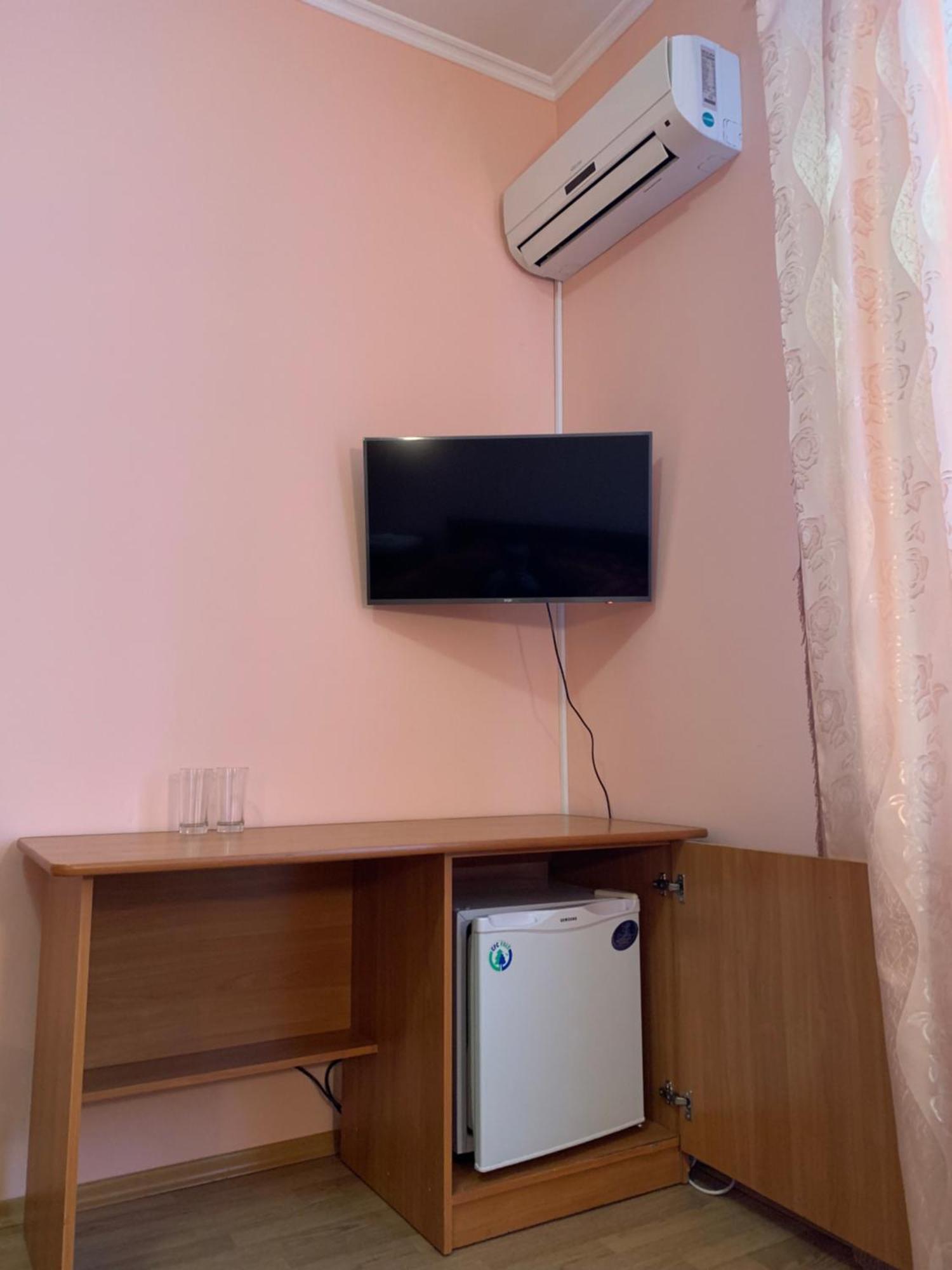 Otel On Zhytomyrska 2*